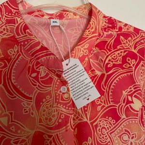 XXL printed silky top